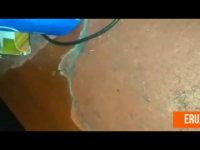 Узбекский секс на бетонном полу подсобки